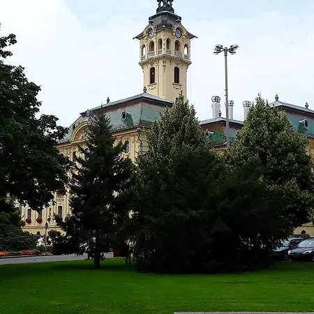 Tomka Apartman Apartment Szeged